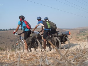 בנוף היפיפה ליד גזית