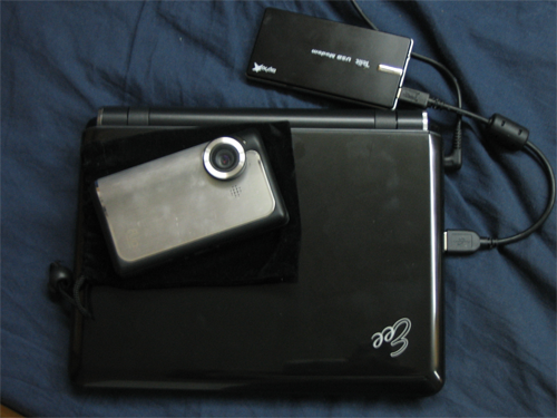 EEE PC, מודם סלולרי של סלקום, ופליפ קמרה